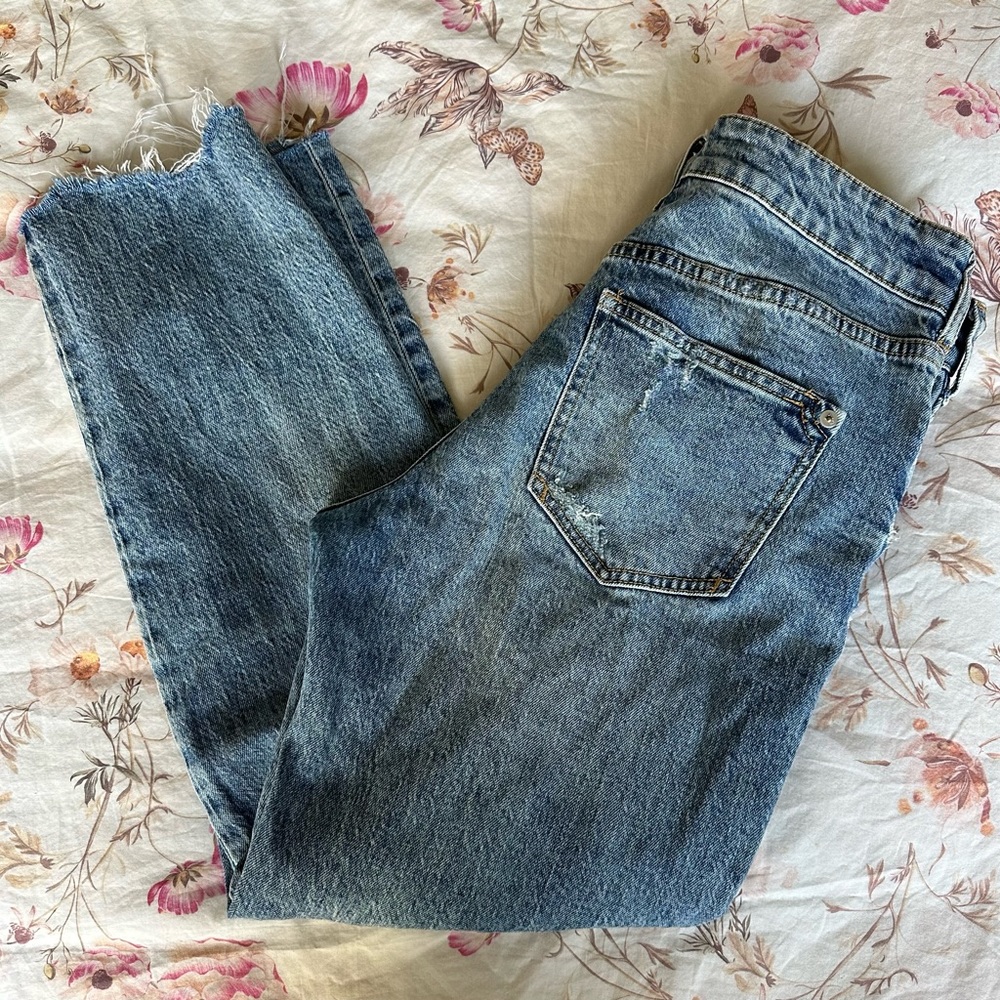 anthropologie pilcro medium wash lightly distressed boyfriend jeans / sz 25 - Picture 4 of 5